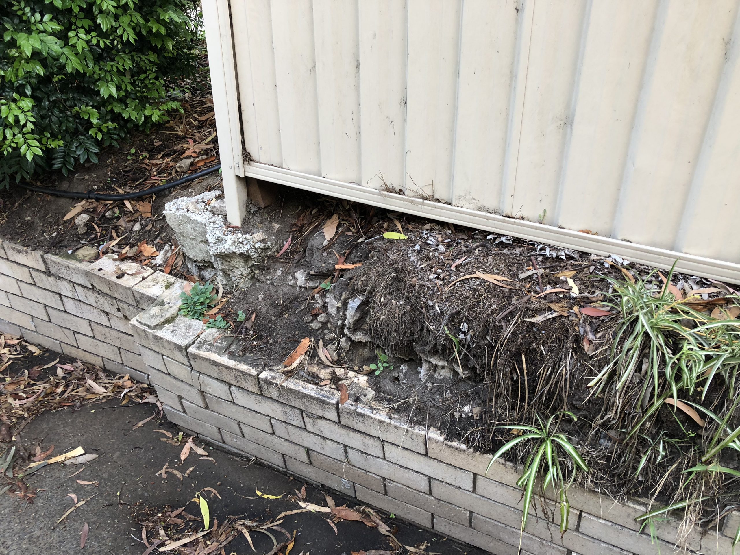 Strata Engineering Solutions - failing retaining wall remediation at Cremorne, NSW